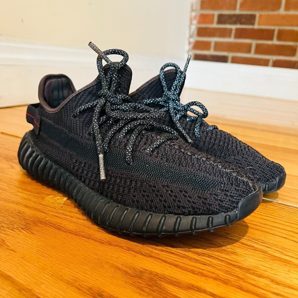 Authentic Adidas Yeezy Boost 350 V2 'Black Reflective' Size 8 - Picture 12 of 15